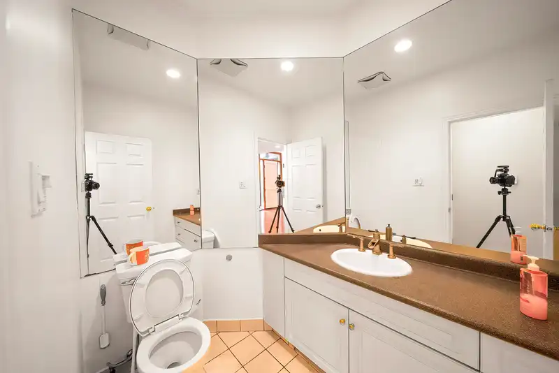 992 3RD STREET - photo 4 of 32