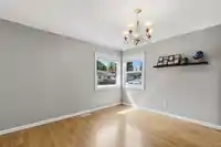 2304 MOULDSTADE ROAD - thumbnail 5