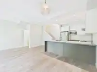 13 3201 NOEL DRIVE - thumbnail 3