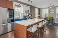 35 7348 192A STREET - thumbnail 11