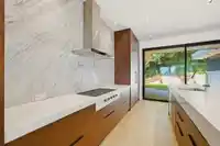 2965 ALTAMONT CRESCENT - thumbnail 10