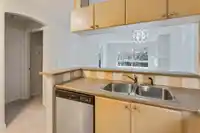 237 5600 ANDREWS ROAD - thumbnail 6