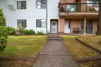 204 13316 71B AVENUE - thumbnail 3