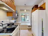 227 15 SIXTH AVENUE - thumbnail 13