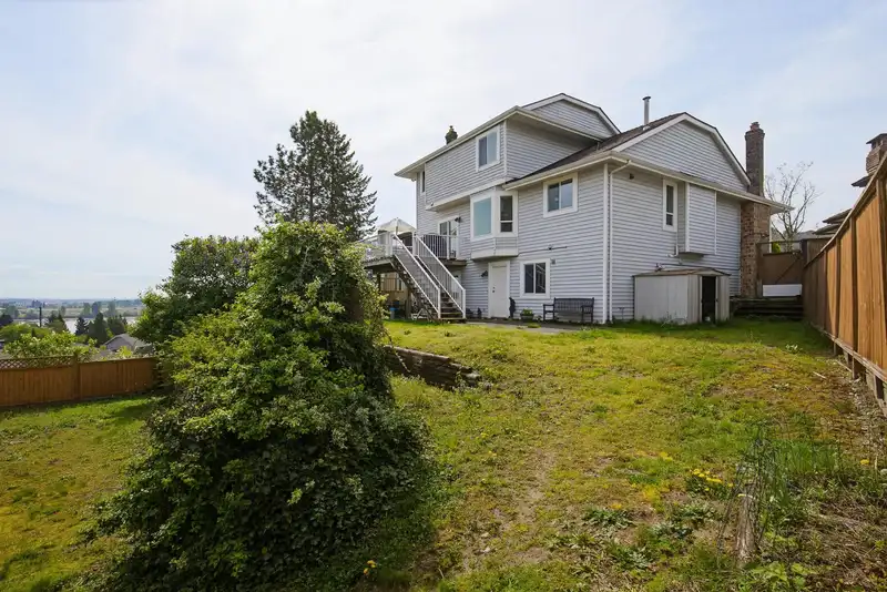 2165 TOWER COURT - photo 3 of 32
