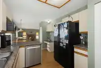 2165 TOWER COURT - thumbnail 6