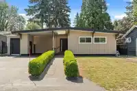 34282 CEDAR AVENUE - thumbnail 2