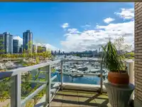 321 1228 MARINASIDE CRESCENT - thumbnail 16