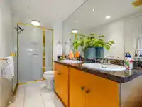 321 1228 MARINASIDE CRESCENT - thumbnail 19