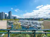 321 1228 MARINASIDE CRESCENT - thumbnail 32