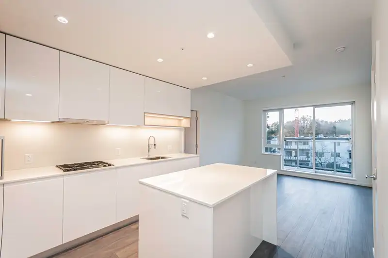 311 6300 MINORU BOULEVARD - photo 3 of 21