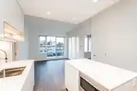 311 6300 MINORU BOULEVARD - thumbnail 4