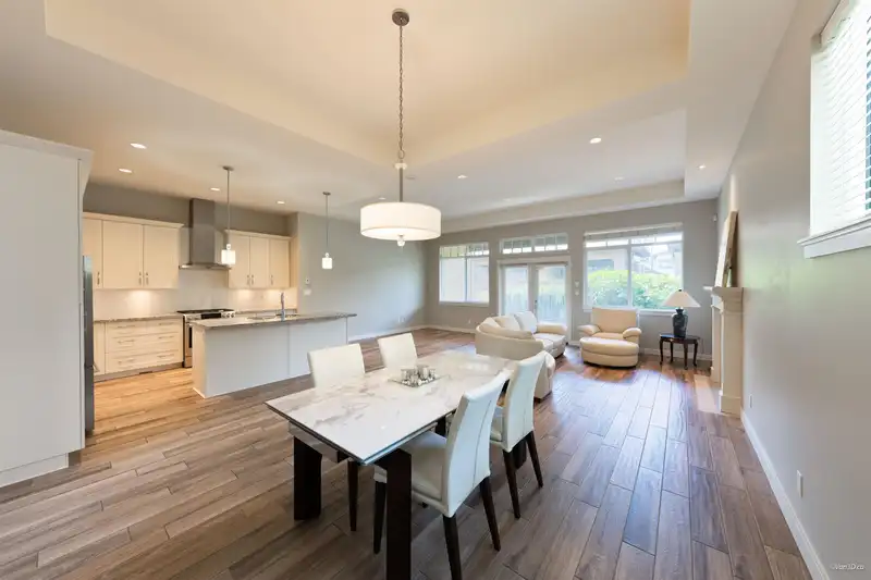1605 FIR SPRINGS LANE - photo 4 of 40