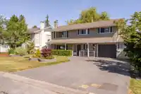 5489 MAPLE CRESCENT - thumbnail 34