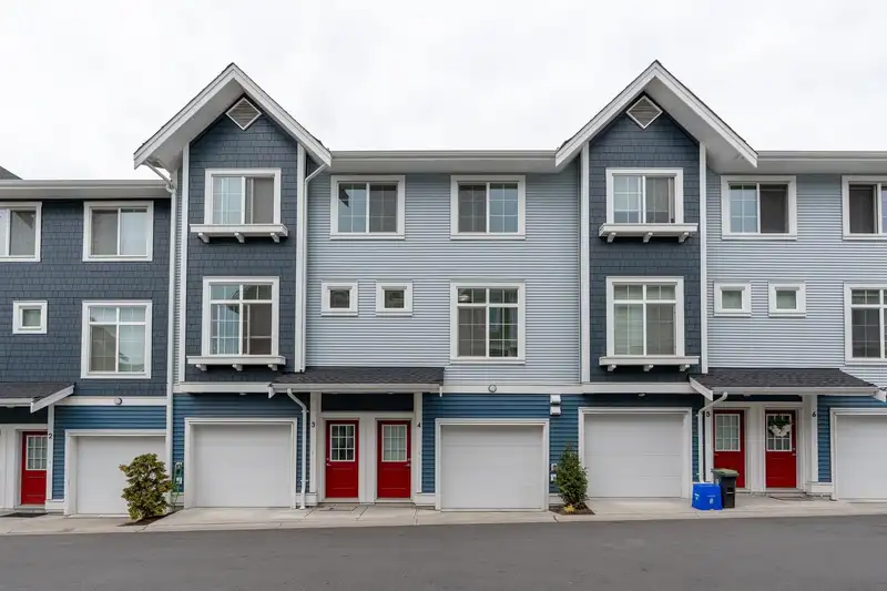 4 20180 84 AVENUE - photo 4 of 35