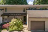 4 4850 207 STREET - thumbnail 1