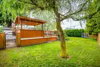 4580 UPLANDS DRIVE - thumbnail 38