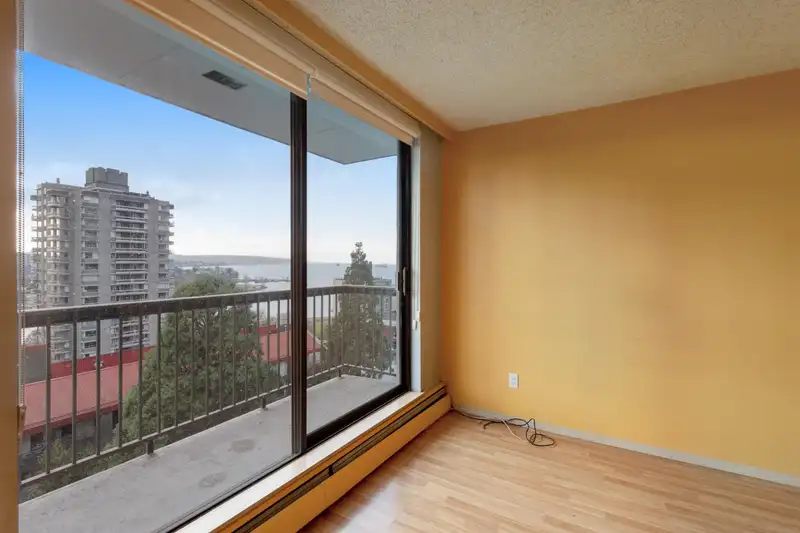 808 1146 HARWOOD STREET - photo 3 of 28