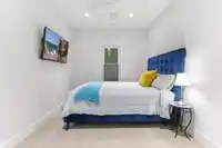 8901 MACKIE STREET - thumbnail 23