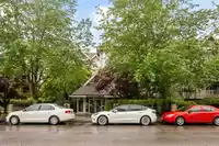 110 5556 201A STREET - thumbnail 2