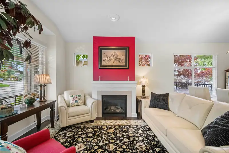27 15188 62A AVENUE - photo 4 of 32