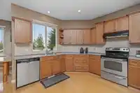 20629 46A AVENUE - thumbnail 8