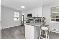 15 2530 JANZEN STREET - thumbnail 6