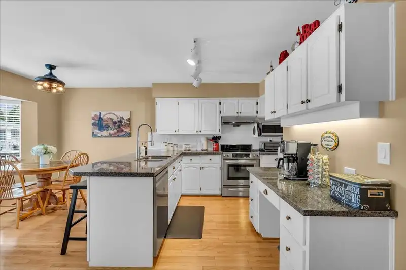 25 10045 154 STREET - photo 1 of 18