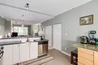 11 6878 SOUTHPOINT DRIVE - thumbnail 5
