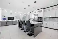 7705 117 STREET - thumbnail 9