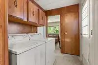 32 2305 200 STREET - thumbnail 13