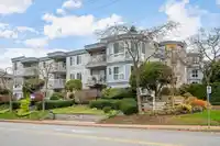 307 15941 MARINE DRIVE - thumbnail 1