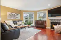 307 15941 MARINE DRIVE - thumbnail 16