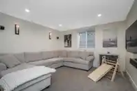 4571 198B STREET - thumbnail 32