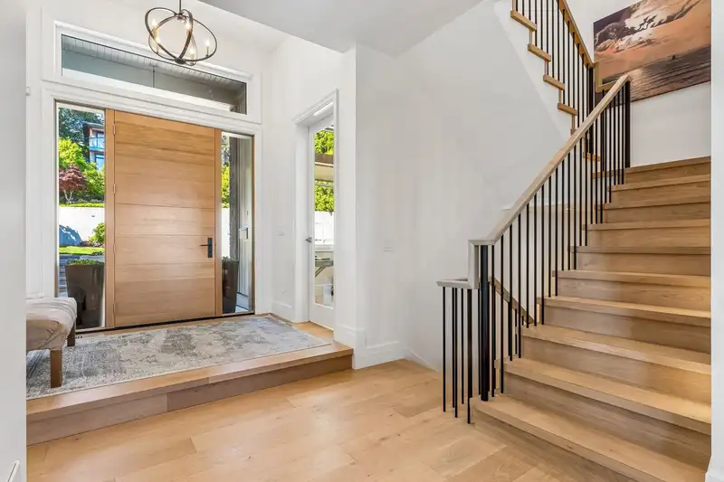 2668 HAYWOOD AVENUE - photo 4 of 40