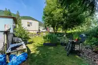 8 2216 LOUGHEED HIGHWAY - thumbnail 33