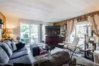 8 2216 LOUGHEED HIGHWAY - thumbnail 9