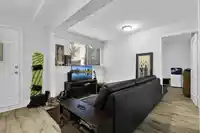 14704 16A AVENUE - thumbnail 31