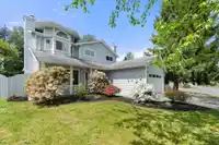9539 215A STREET - thumbnail 2