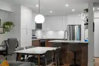 110 3978 ALBERT STREET - thumbnail 2