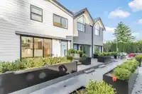 7355 OAK STREET - thumbnail 2
