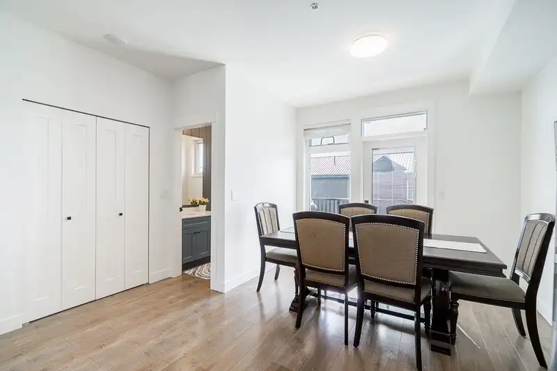 4 21688 52 AVENUE - photo 4 of 29
