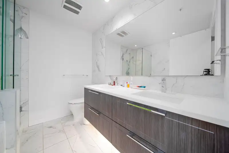505 6677 CAMBIE STREET - photo 3 of 15