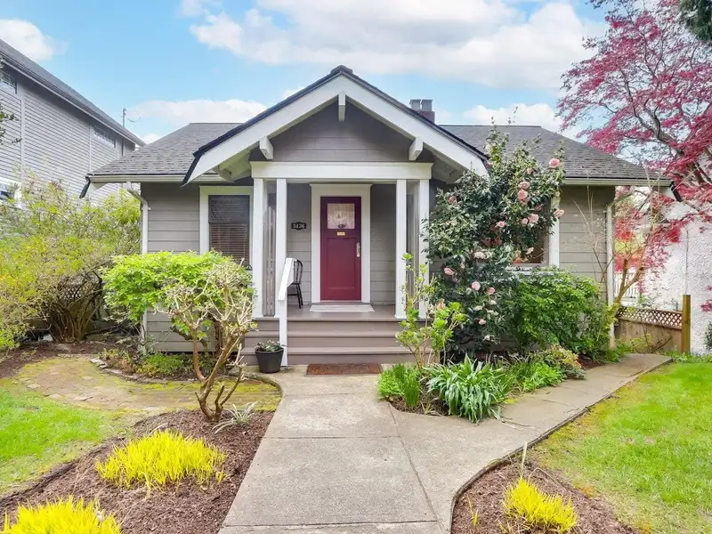 3436 W 37TH AVENUE - photo 2 of 39