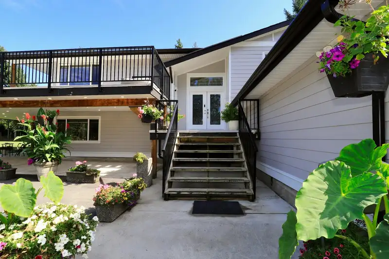 24325 116 AVENUE - photo 2 of 40