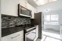 212 19835 64 AVENUE - thumbnail 14
