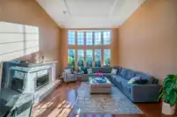 5778 125A STREET - thumbnail 9