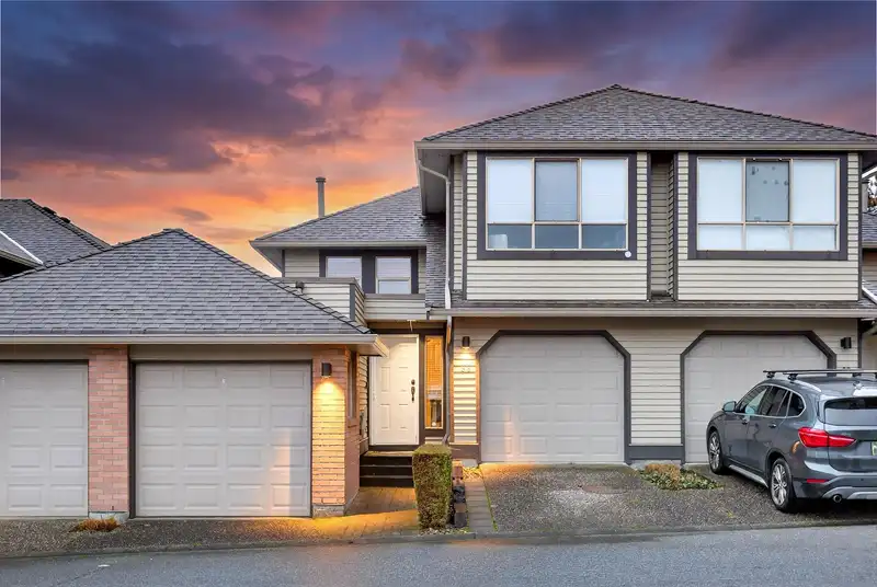 33 1207 CONFEDERATION DRIVE - photo 1 of 31