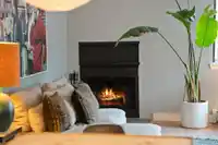 305 3275 MOUNTAIN HIGHWAY - thumbnail 3