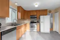 26638 30A AVENUE - thumbnail 4